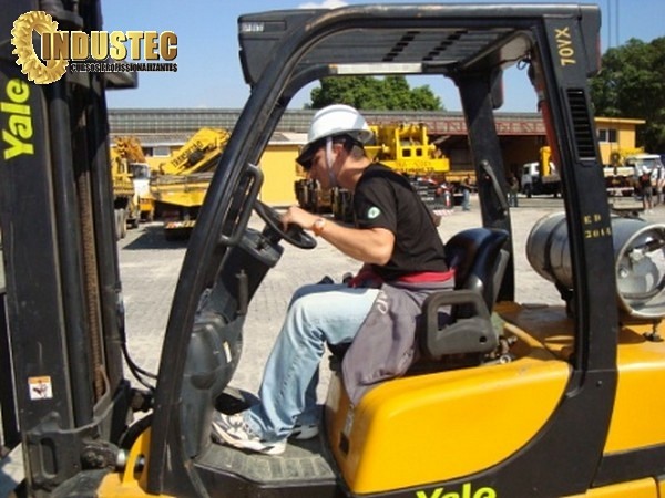 service-image