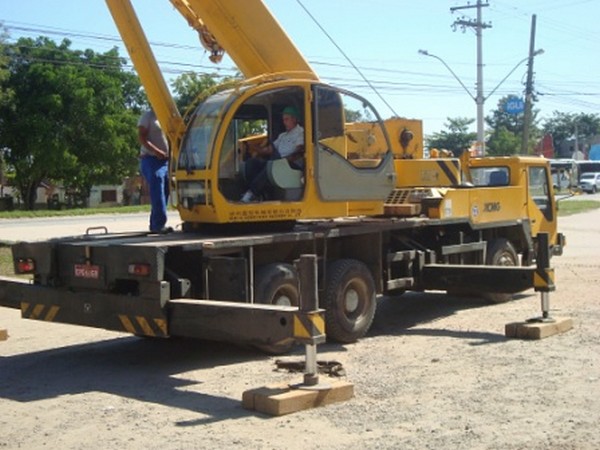 service-image