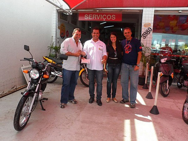service-image